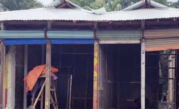 বিএনপি নেতার বিরুদ্ধে জমি দখল করে দোকানঘর নির্মাণের অভিযোগ